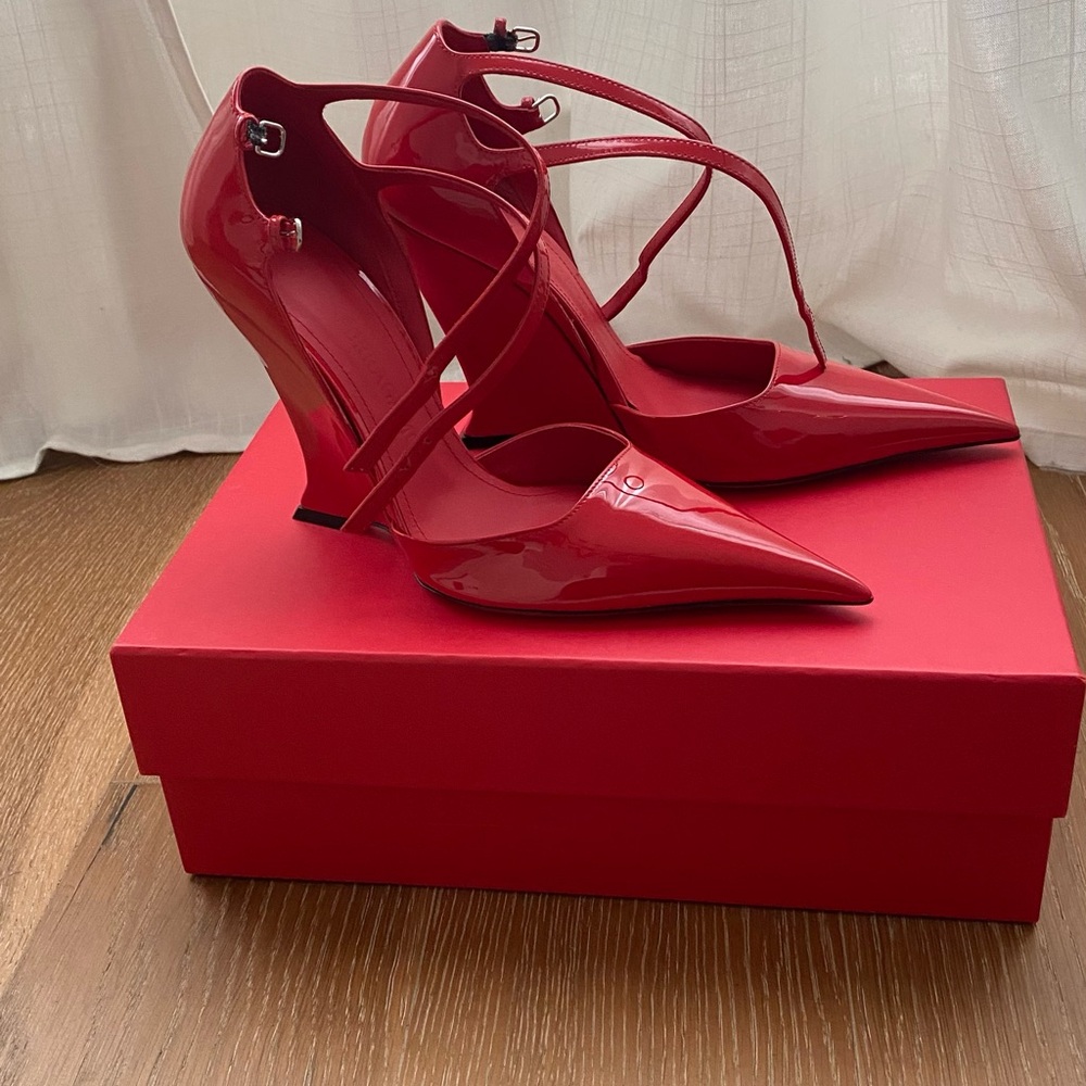 Salvatore Ferragamo Red Patent Leather Heels size 8.5